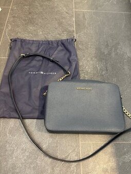 Kabelka Michael Kors modrá