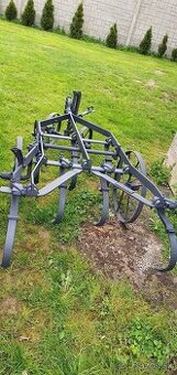 100 rocny kultivator