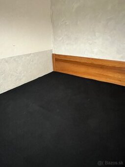 Masívna posteľ 180x200