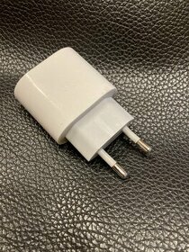 Apple USB-C adaptér - 1