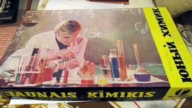 MLADÝ CHEMIK - Junyj chimik