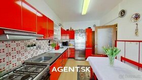 AGENT.SK | Na predaj 6-izbový rodinný dom s garážou v Michal