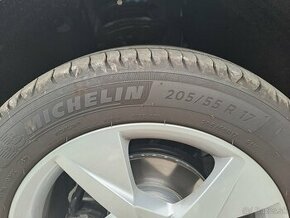 Michelin 205/55 r17