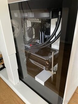Predam pc 7800X3D RTX 4080