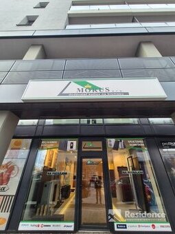 Atraktívny obchodný priestor v centre L.Miluláša na prenájom