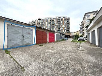 Murovaná garáž s pozemkom a elektrinou na Teslovej ulici/Hab