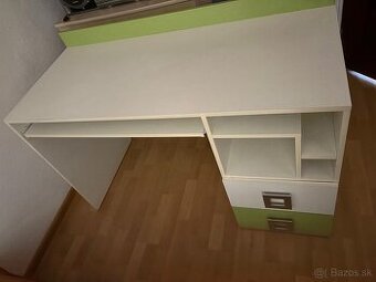 nábytok