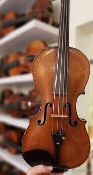 🎻Husle 4/4 staré nemecké ( lion head)