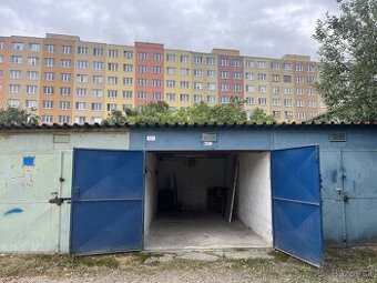 GARÁŽ- JUH -KRAKOVSKÁ, OV, 18m2+Elektrina