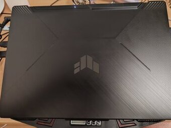 Predám notebook
