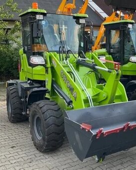 Kĺbový nakladač CR15L, Kolesový nakladač zelený