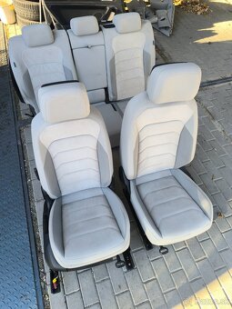 Interiér VW Tiguan Allspace