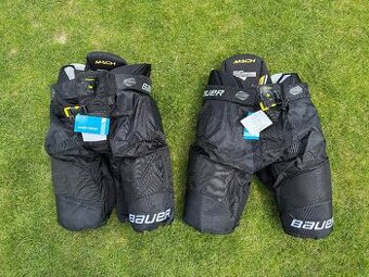 Nové hokejové kalhoty Bauer Supreme Mach