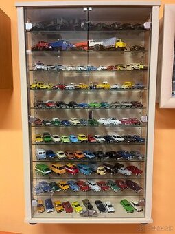 Modely socialistických áut