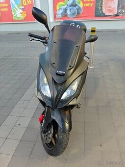 Maxi skuter kymco xcitinng 500r aj výmena