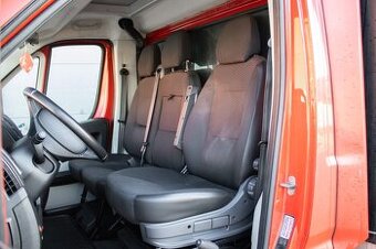 Prenájom Peugeot Boxer valník | 10-paletová dodávka do 3,5 t