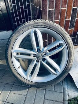 Predám 5x112 r20 + letná a zimná sada pneu