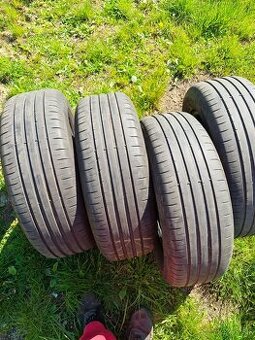 Ponúkam letné penu. GOODYEAR 205/60 R16 92V