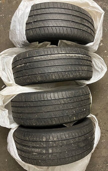Predám 4ks letné pneu Michelin Primacy 3 225/45 R17 91Y