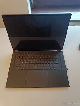 ASUS ROG Flow X16