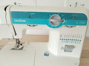 Nový Šijací stroj Brother XL 700