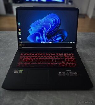 Herný notebook Acer Nitro 5 17.3"