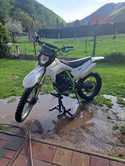Predám pitbike XMOTOS 250