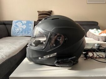 Prilba LS2