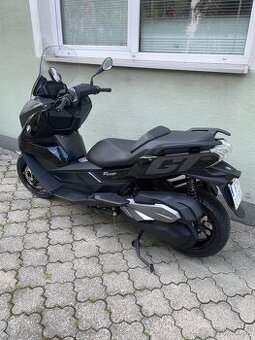 BMW c400gt