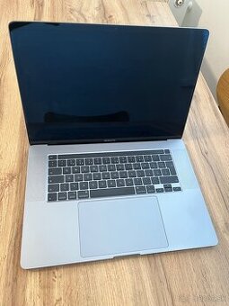 MacBook Pro 16” 2019, i7/16GB/512GB