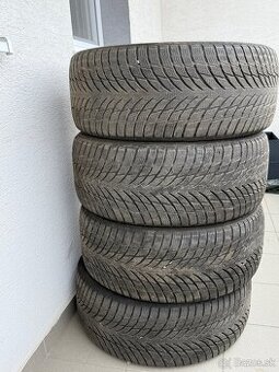 235/45 R18 Zimné pneumatiky