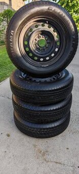 Plechové disky 5x114,3 a letné Yokohama 215/70 R16