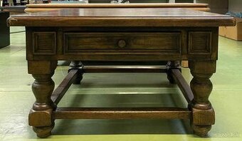 Konf. stolík, masív, v 46,5 cm, 78x78 cm