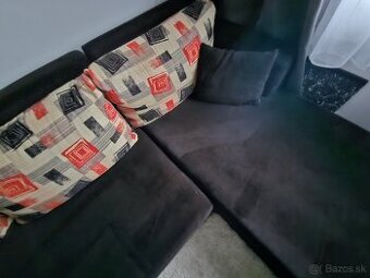 Sedacia súprava s taburetkou