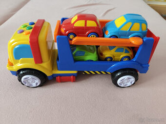 Kamion na prepravu auticok