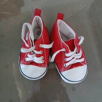 Capacky converse
