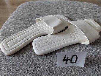 Dámske sandálky vsuvky 40