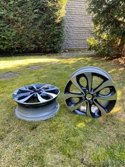 Predám 2ks hlinikove disky na Nissan Micra K14 a Note E12