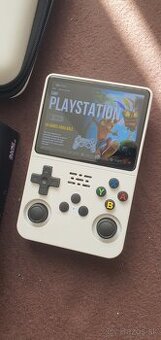 Predám konzolu R36S