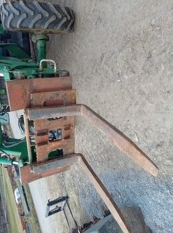 Predám paletové vydly na čelný nakladač euro uchyt