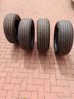 Pirelli cinturato 215/55 R17 letné 4 ks