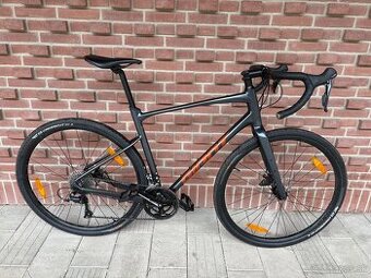 P: Giant Revolt 2 Black diamond (2023) L/58