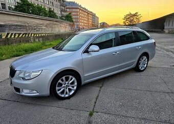 Škoda Superb 2 Combi 2,0TDI 103KW Elegance NOVÁ STK+EK4/2027