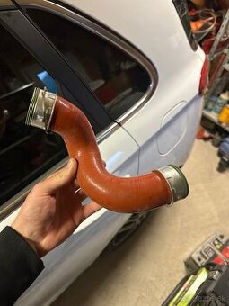Hadica na turbo ARL