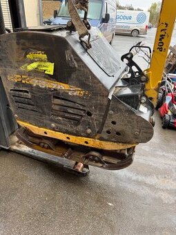 Predná vibracnu došlú BPR 70/70D Bomag