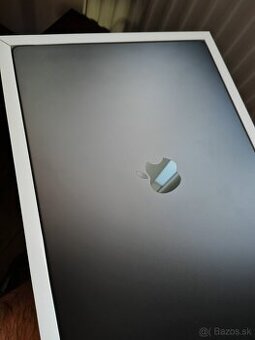MacBook Pro 16" M3 18GB 512GB