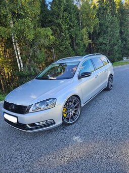 VW Passat Variant B7 3.6fsi 4motion DSG - 1