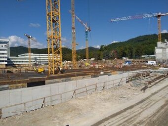 Tesári – Banská Bystrica (12 €/hod., po zabehnutí úkol)