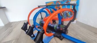 Autodráha Hot Wheels Action