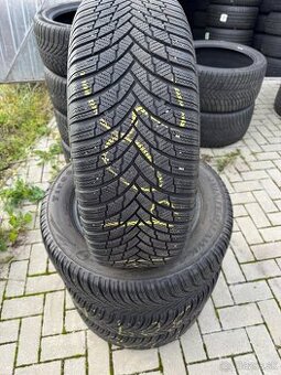 215/60R16 Firestone